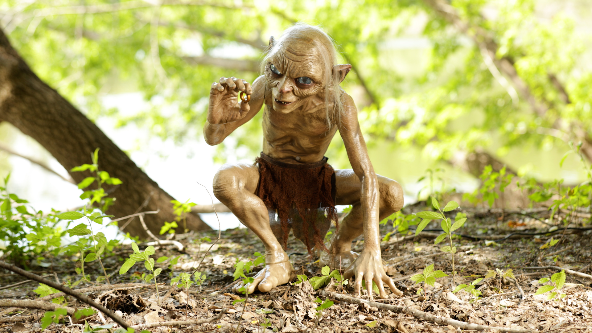 FUN99688 Gollum Animatronic